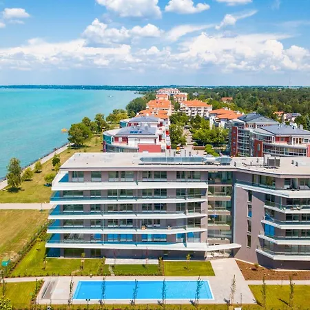 Myflat Coral 15 Luxora *